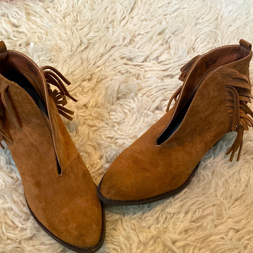 No lace booties